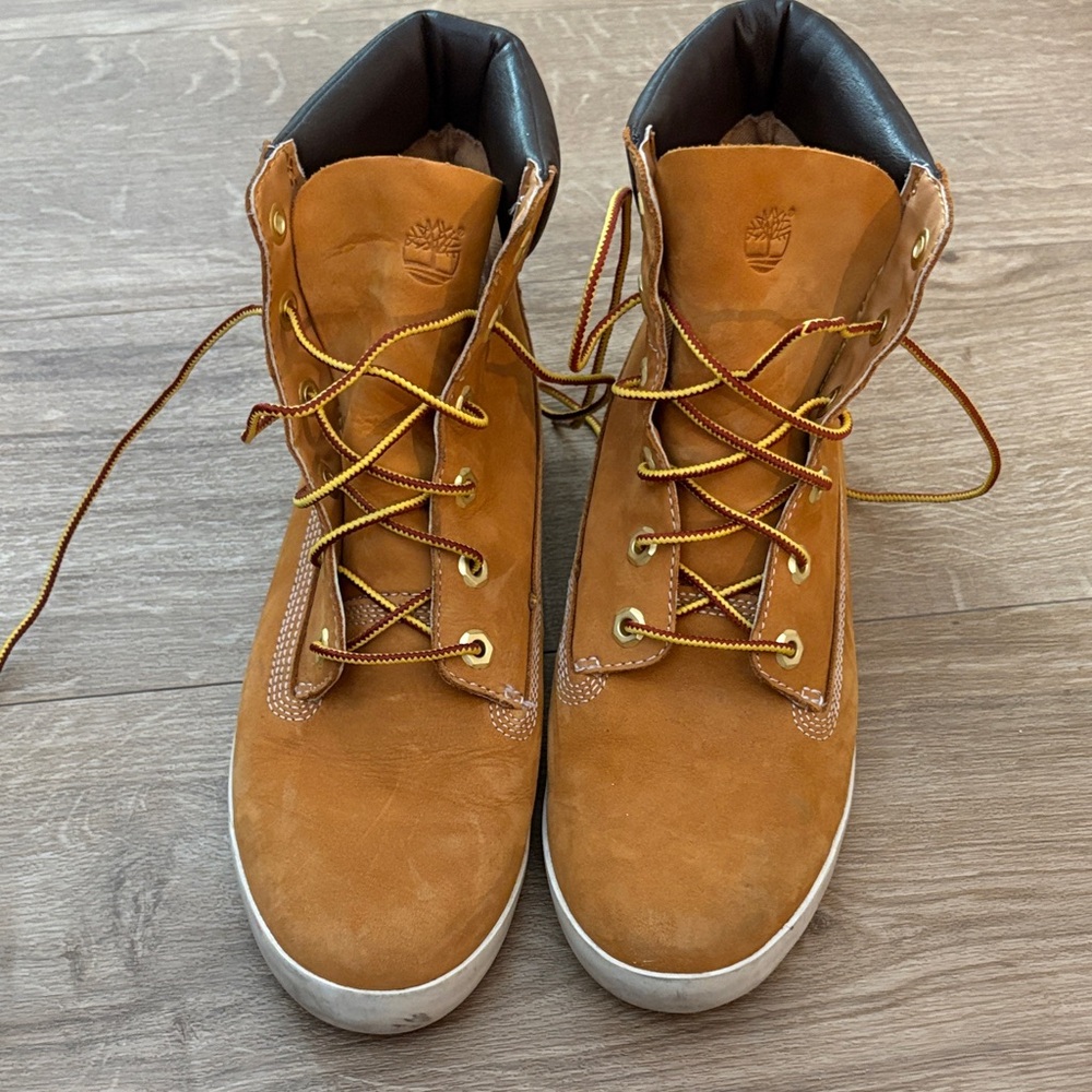 Timberland Men's Tan Leather Boots